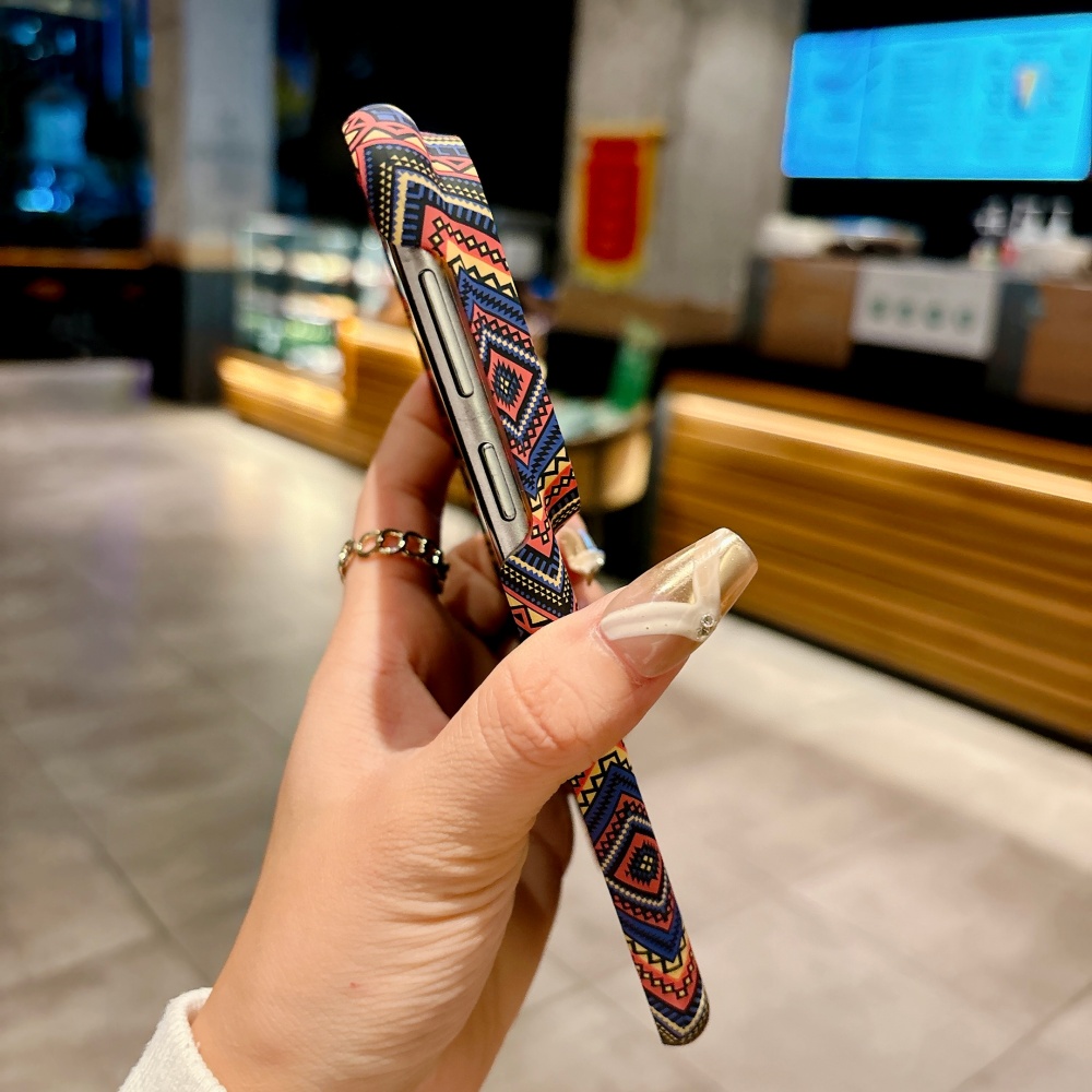 เคสโทรศัพท์ลายคาร์บอนไฟเบอร์แท - Huawei Pura 70 บทวิจารณ์และราคา